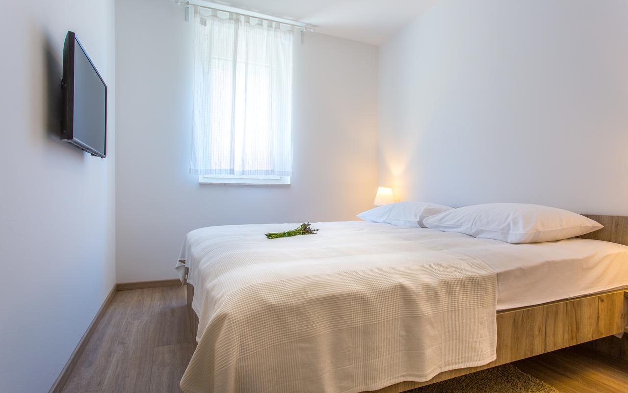 Apartments Viktorija 2 Baška Exteriér fotografie